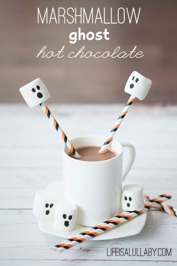 Marshmallow Ghost Hot Chocolate for Halloween
